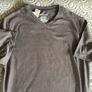 Calvin Klein v neck t shirt
